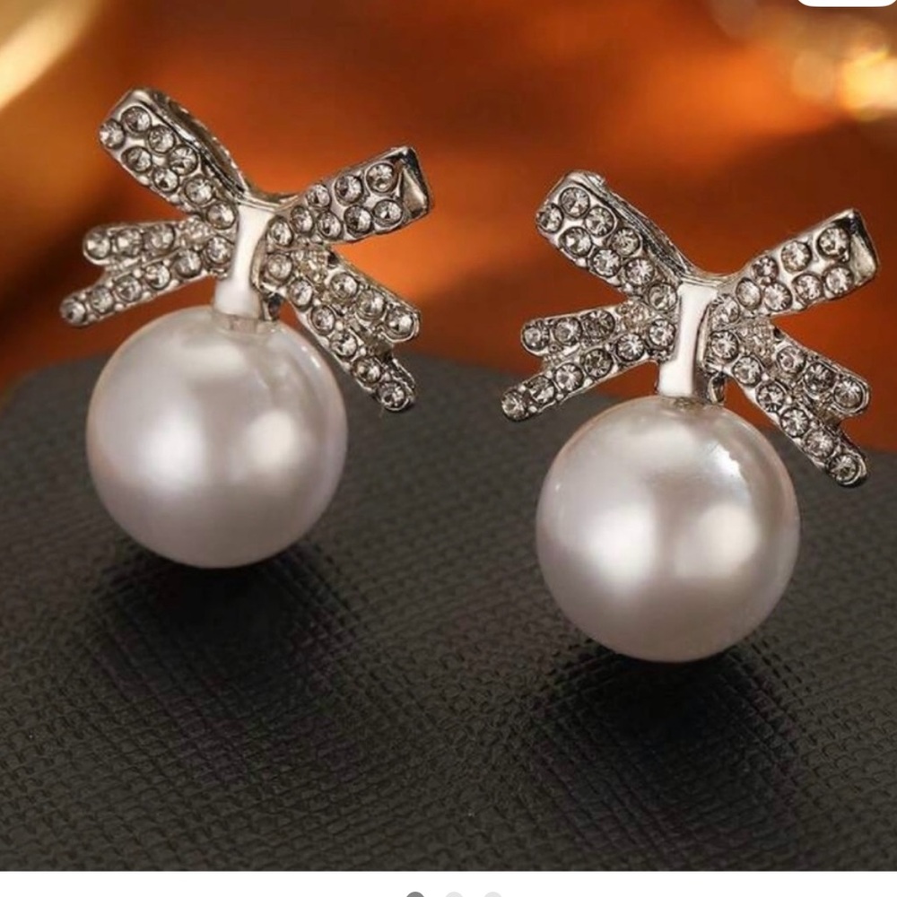 Elegant Silver Bow Pearl Earrings Faux Rhinestone Stud Earrings